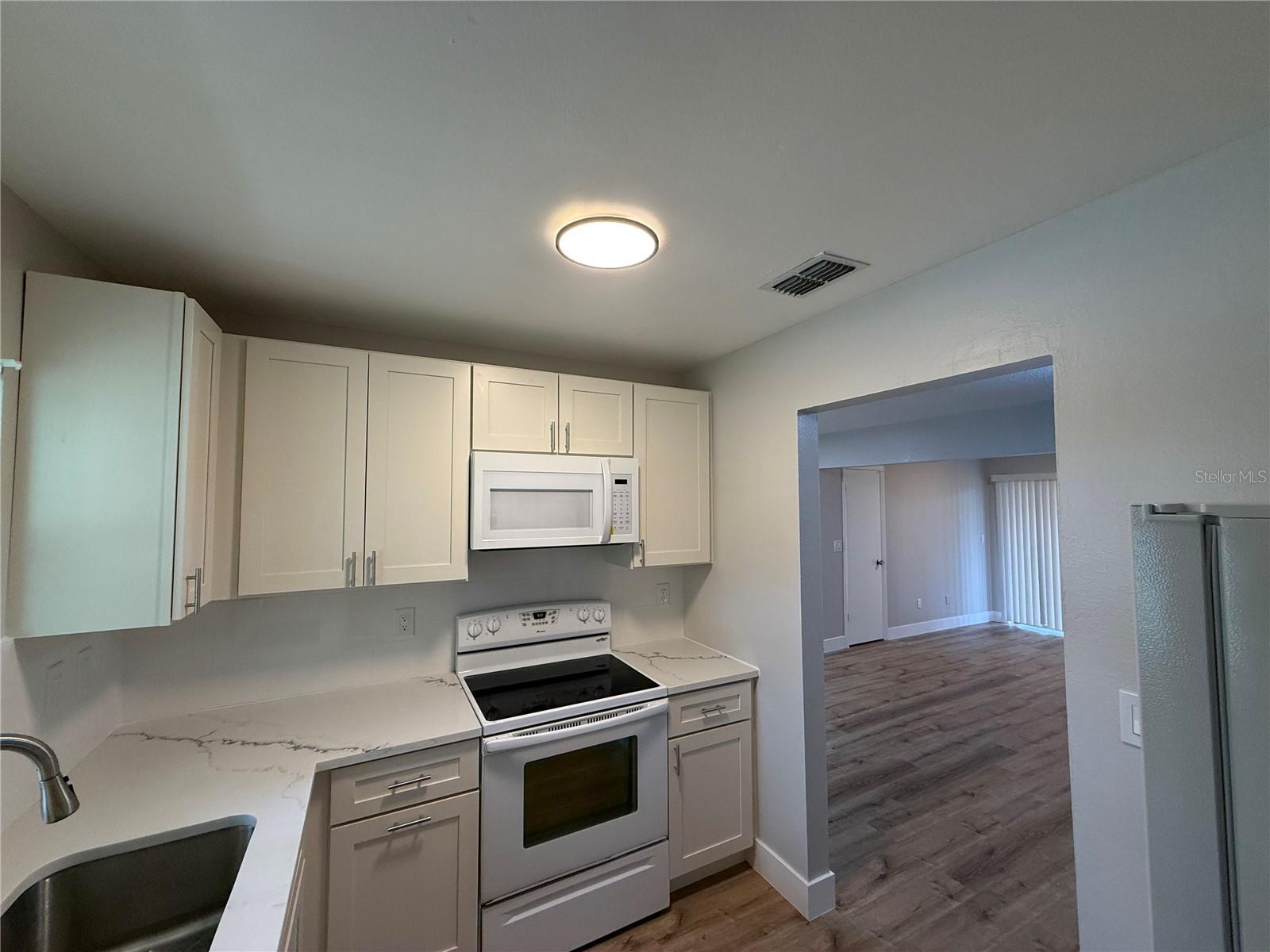 BENT TREE UNIT 1 - Residential Lease