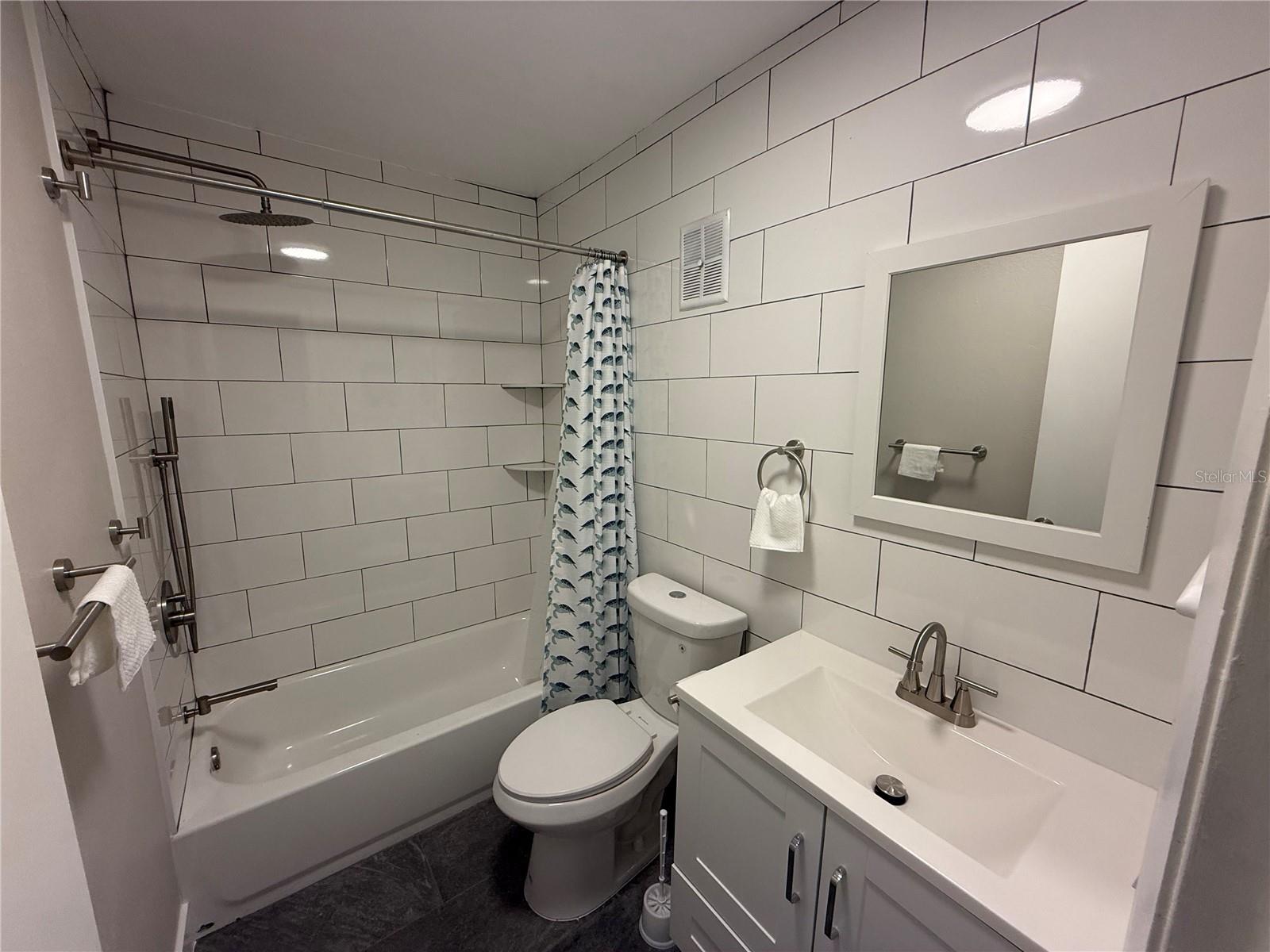 BENT TREE UNIT 1 - Residential Lease