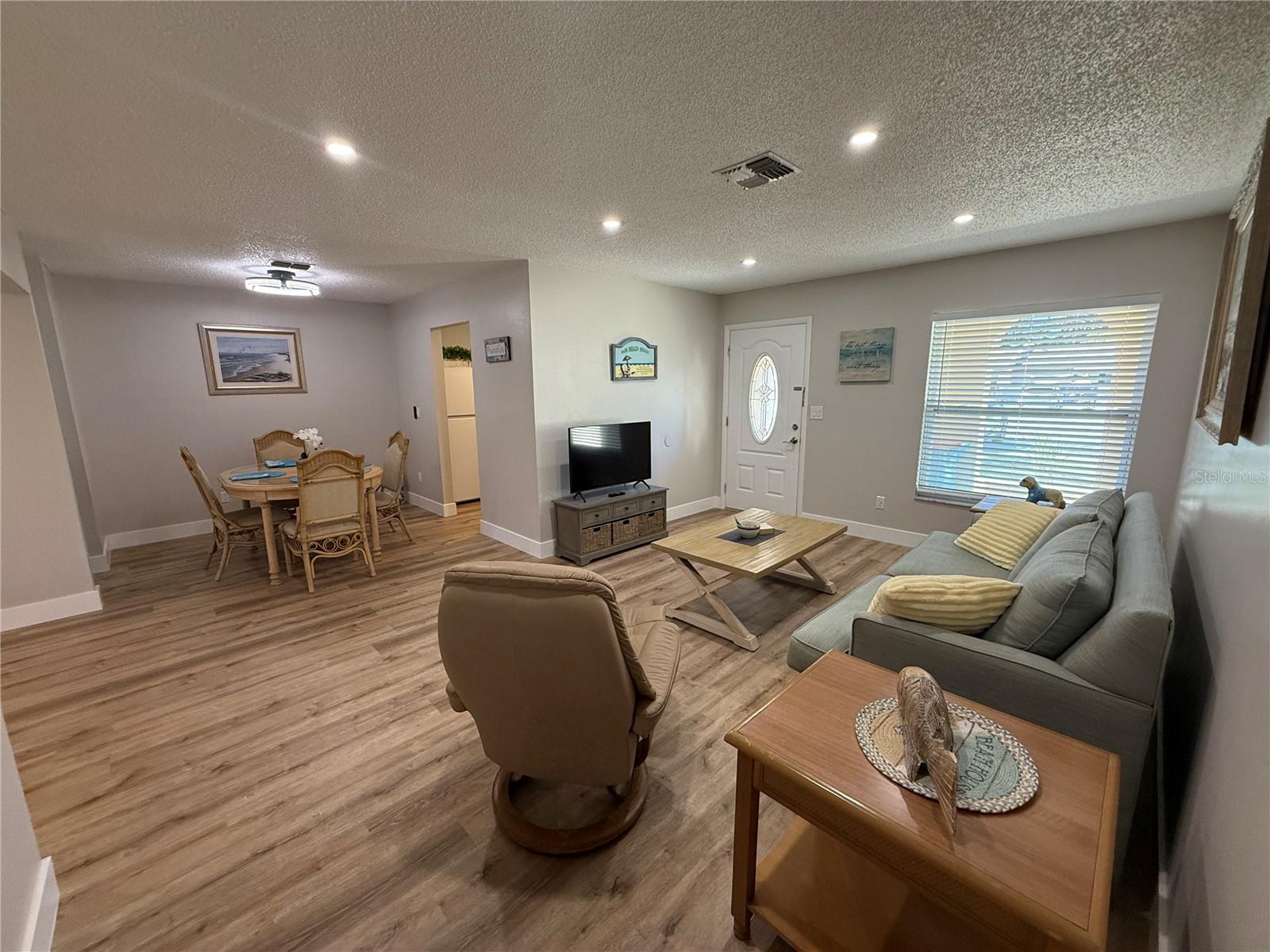 BENT TREE UNIT 1 - Residential Lease