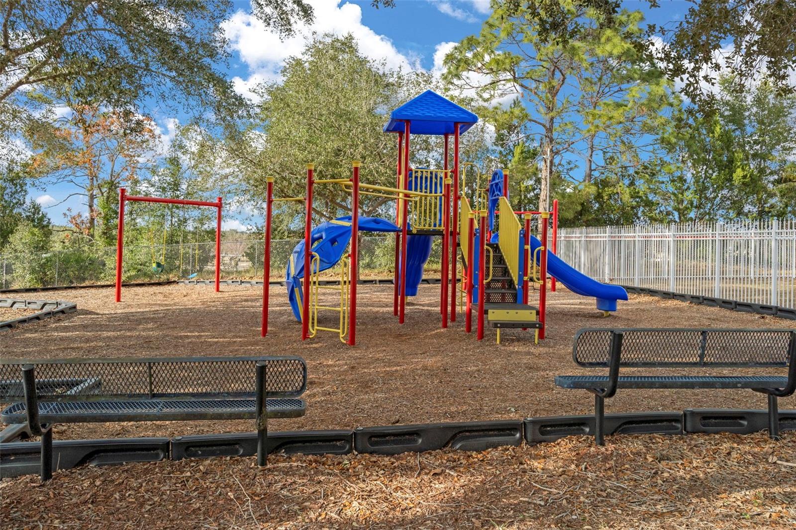 PRISTINE PLACE PH 5 - Residential