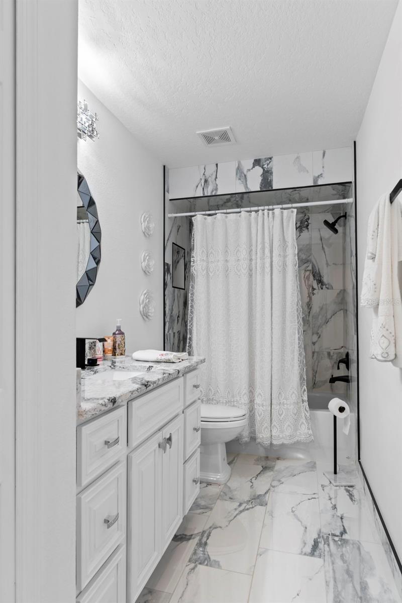 PRISTINE PLACE PH 5 - Residential