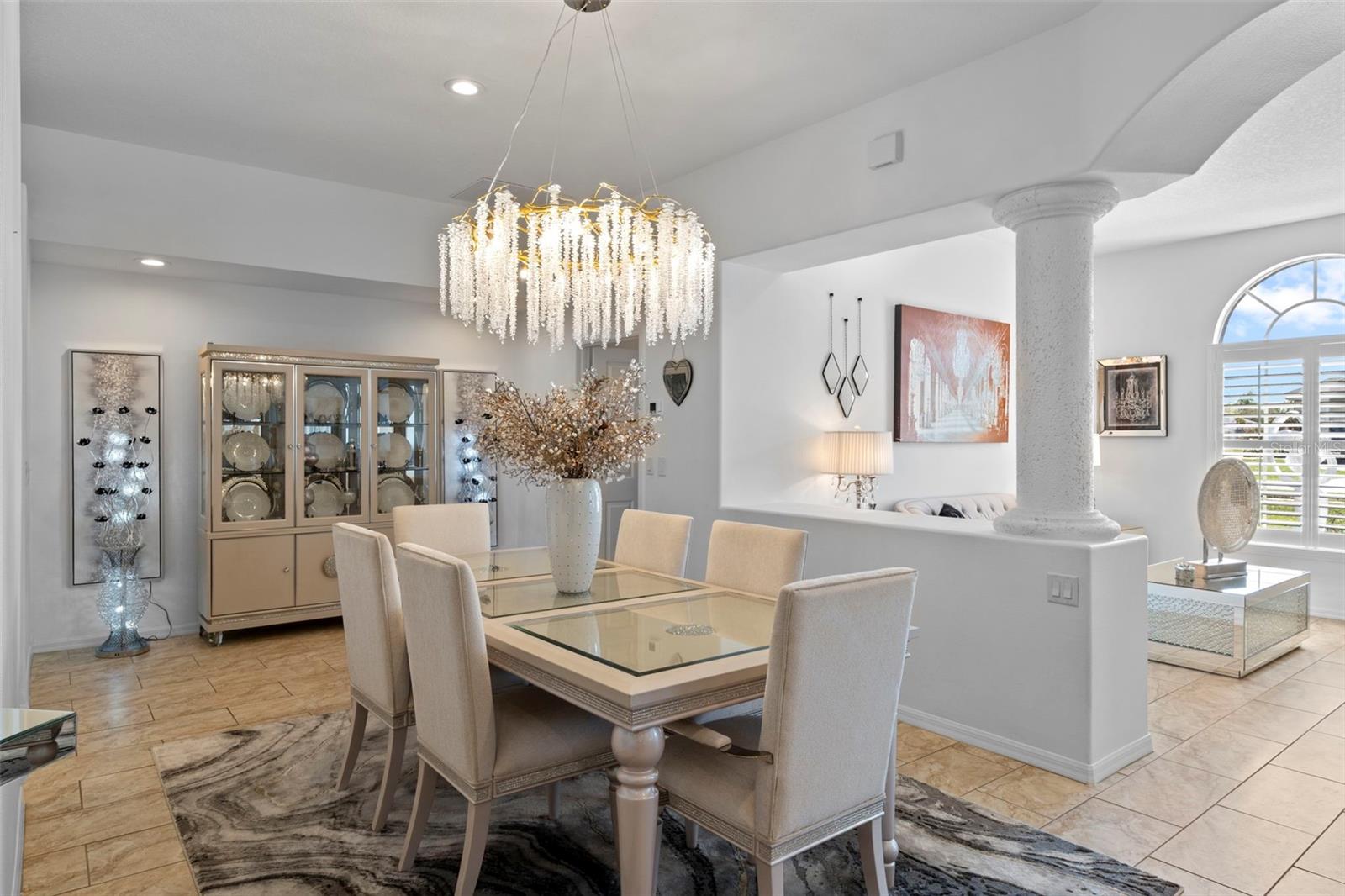 PRISTINE PLACE PH 5 - Residential