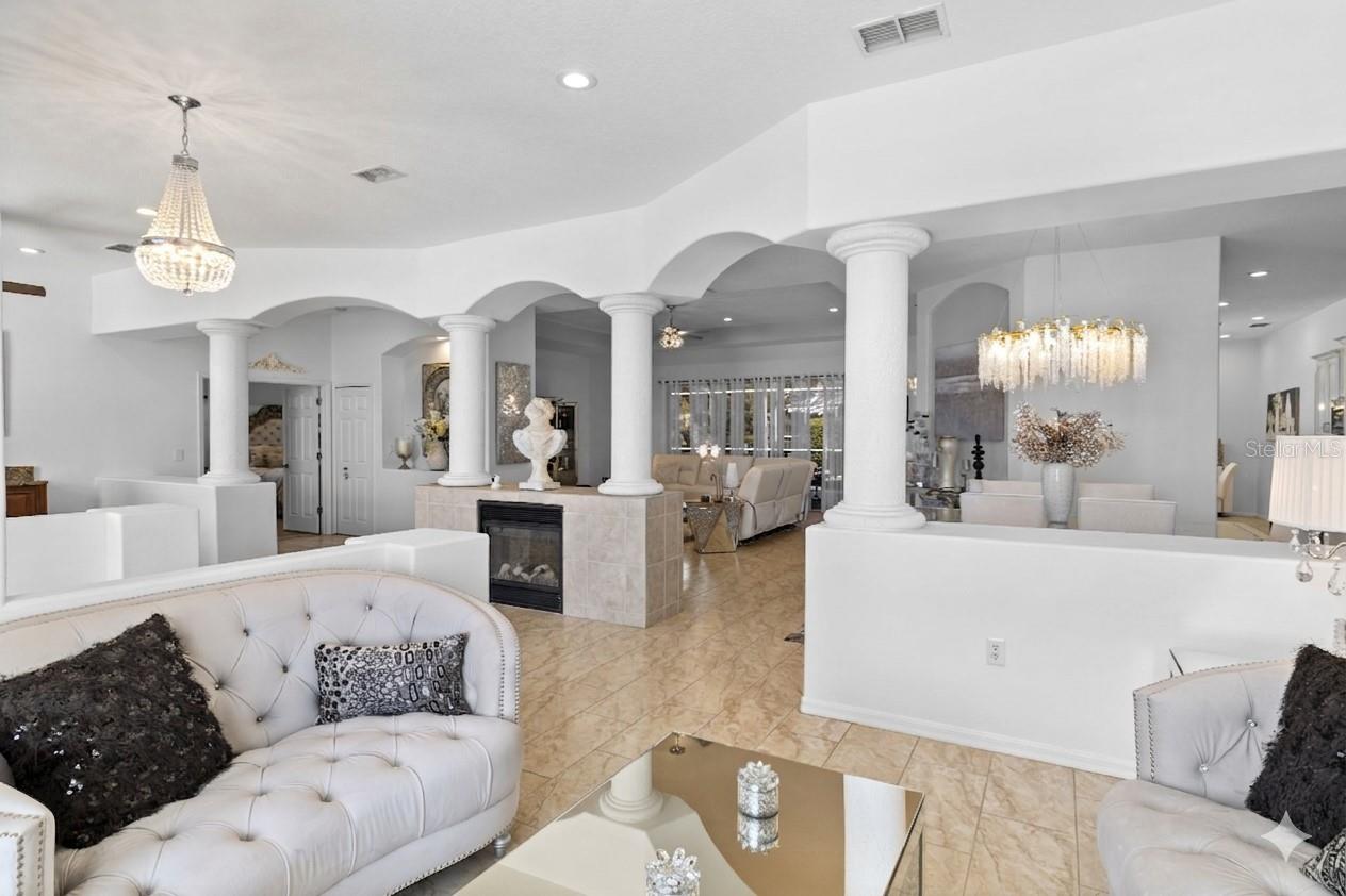 PRISTINE PLACE PH 5 - Residential