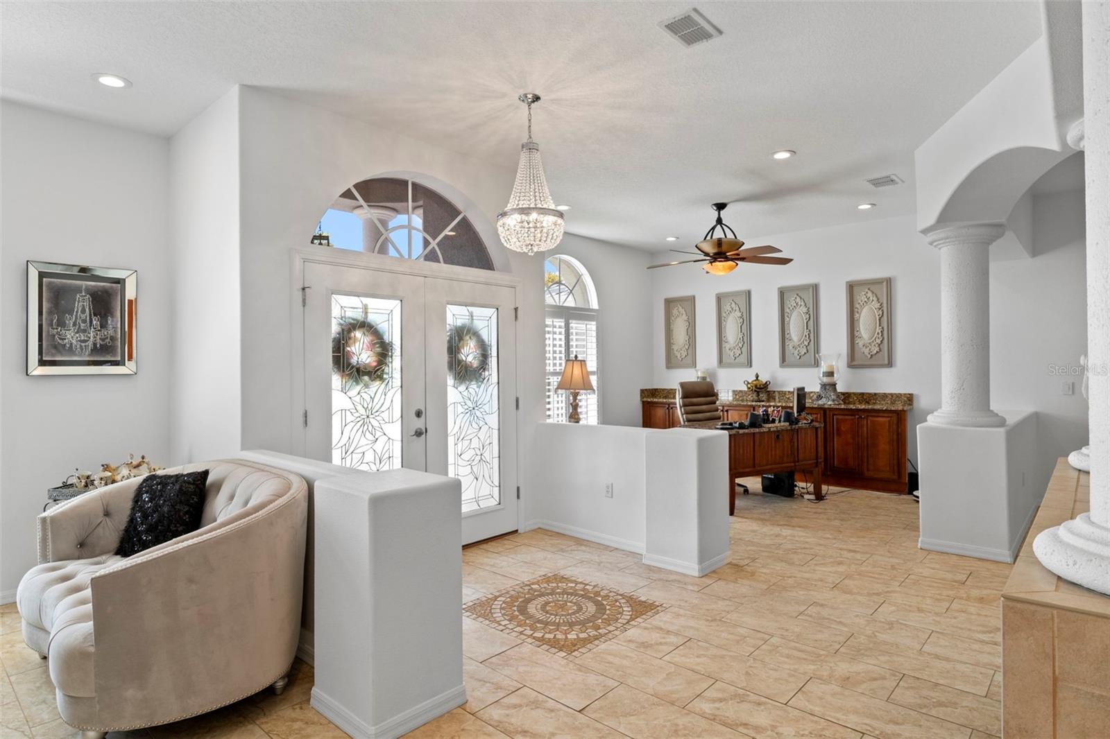 PRISTINE PLACE PH 5 - Residential