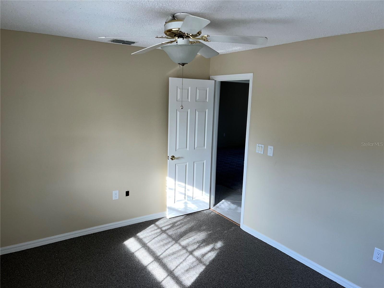 SUN N LAKE - Residential