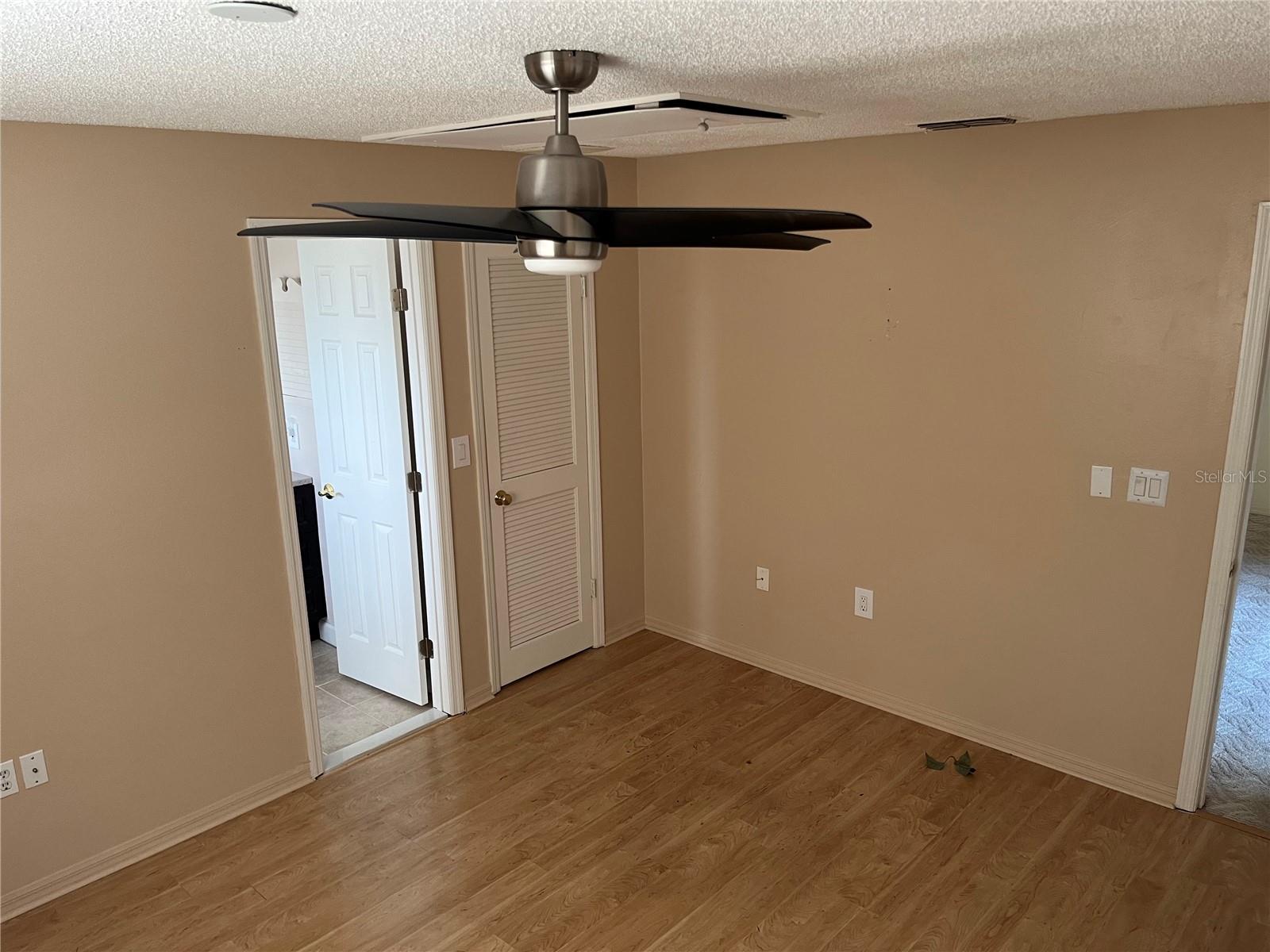 SUN N LAKE - Residential