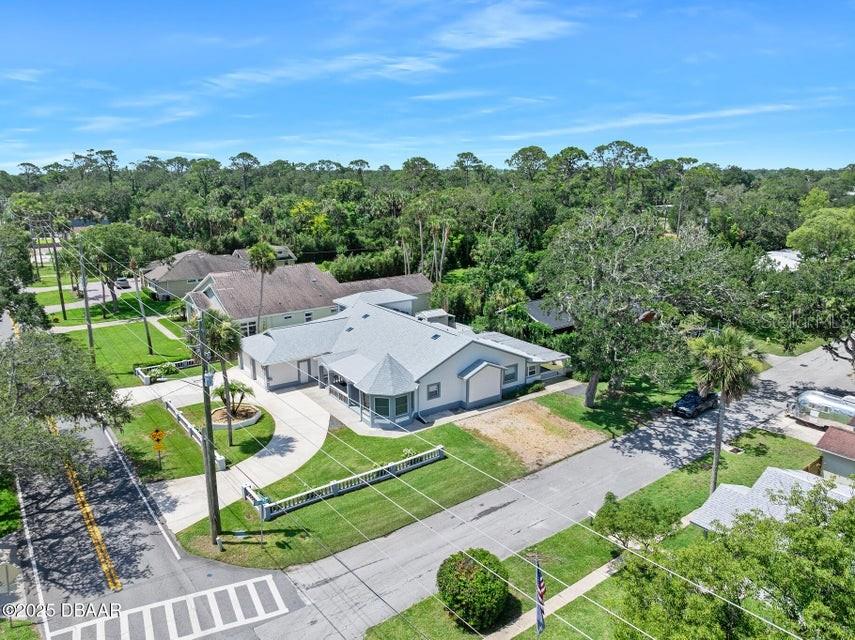 1650 RIVERSIDE DRIVE