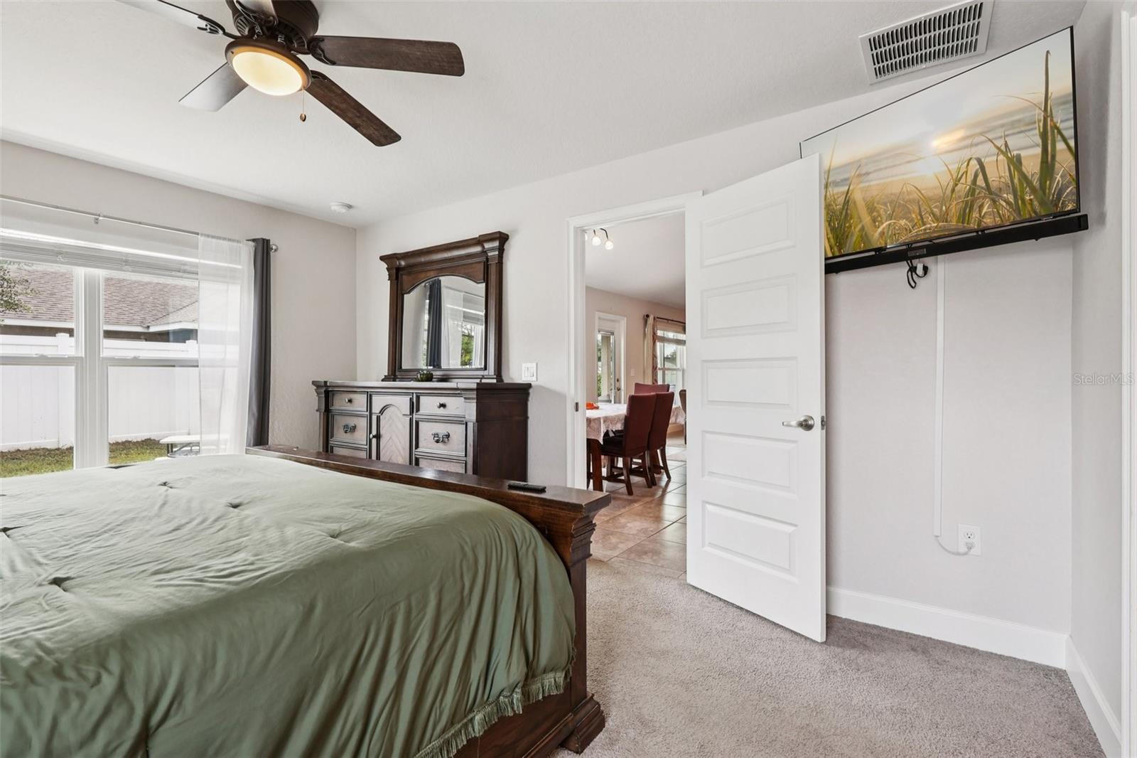BLUEBELL GLADE #A & B - Residential