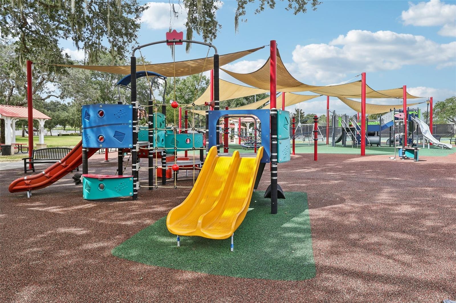 BLUEBELL GLADE #A & B - Residential