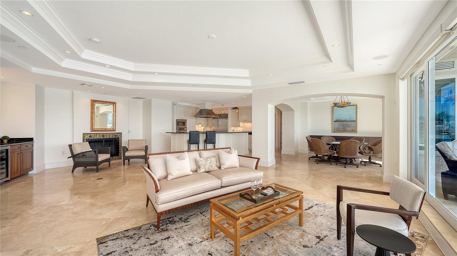 LA BELLASARA - Residential