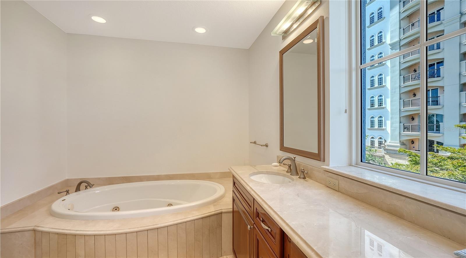 LA BELLASARA - Residential