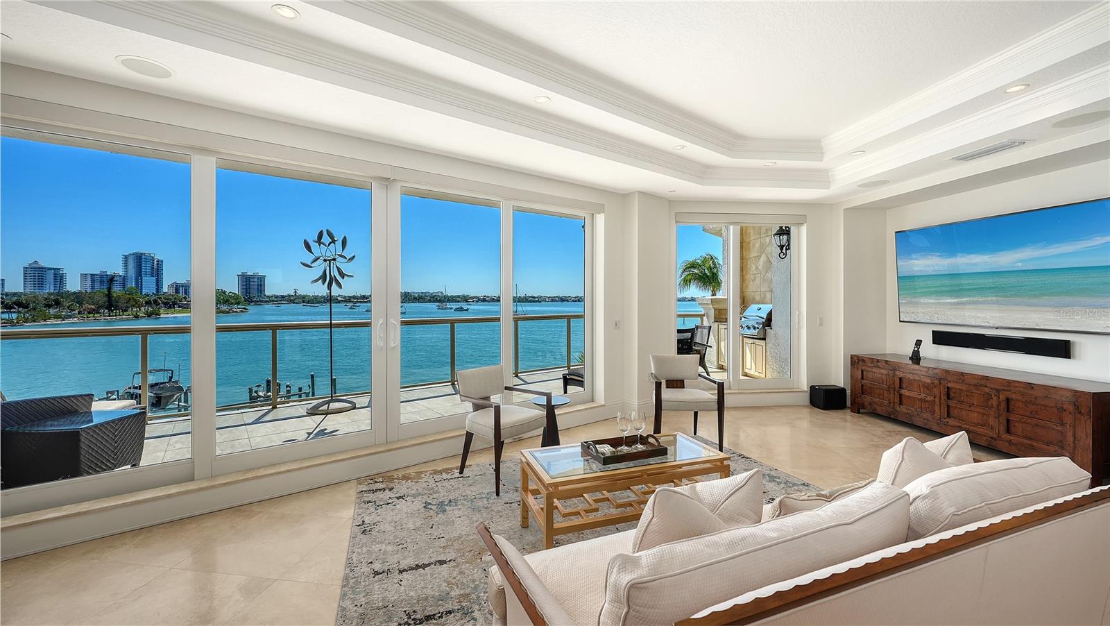 LA BELLASARA - Residential