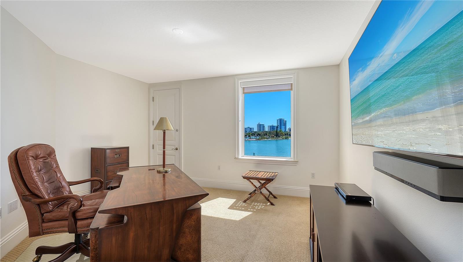 LA BELLASARA - Residential