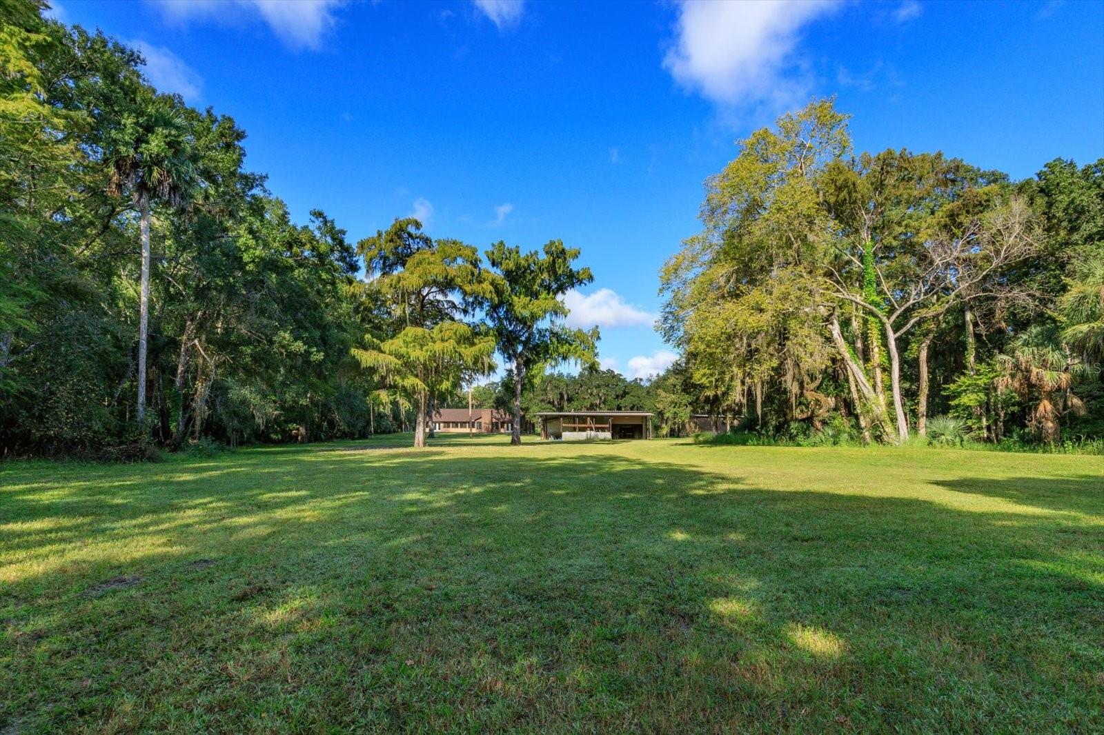 LAKE HARNEY ESTATES 5 ACRE DEV 256 PARCELS - Residential