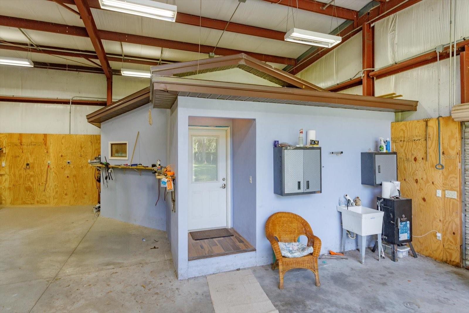 LAKE HARNEY ESTATES 5 ACRE DEV 256 PARCELS - Residential