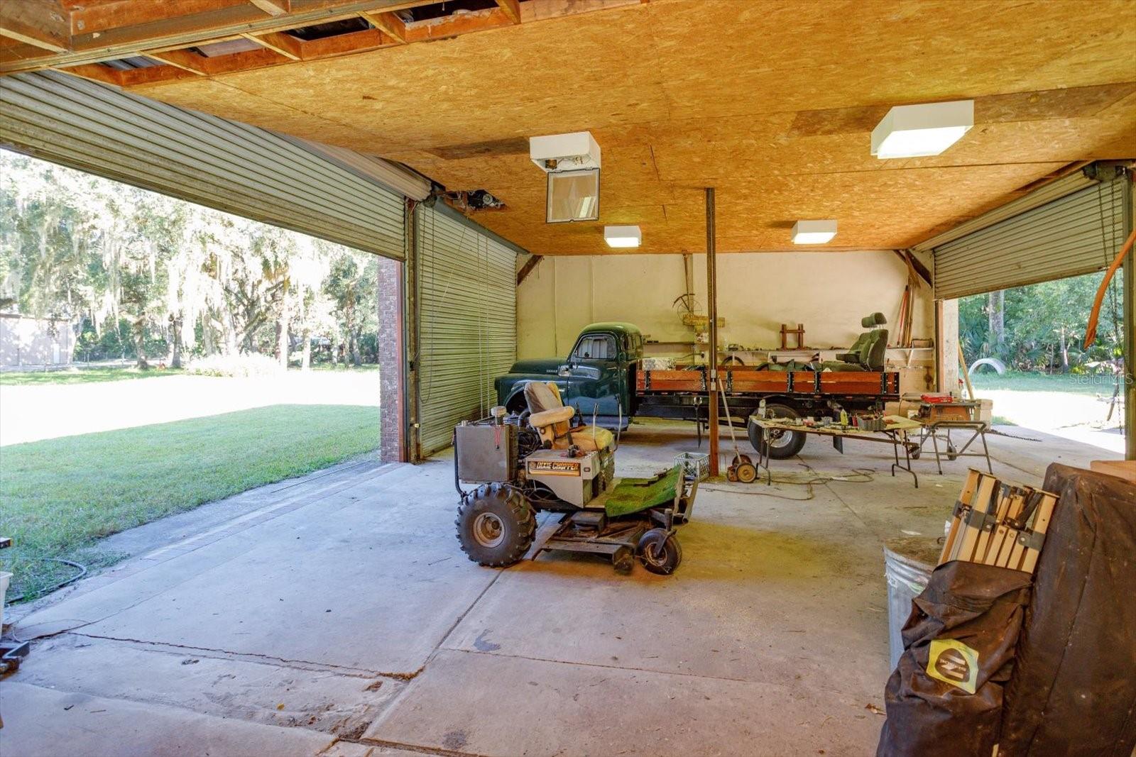 LAKE HARNEY ESTATES 5 ACRE DEV 256 PARCELS - Residential