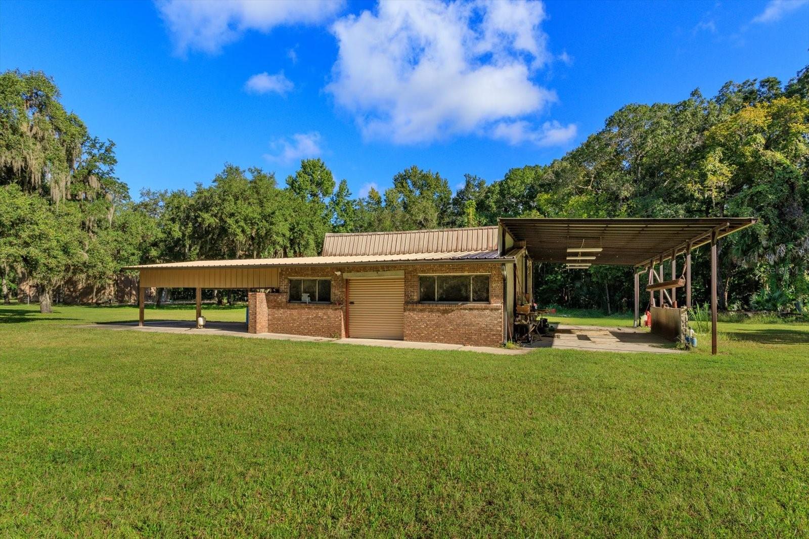 LAKE HARNEY ESTATES 5 ACRE DEV 256 PARCELS - Residential