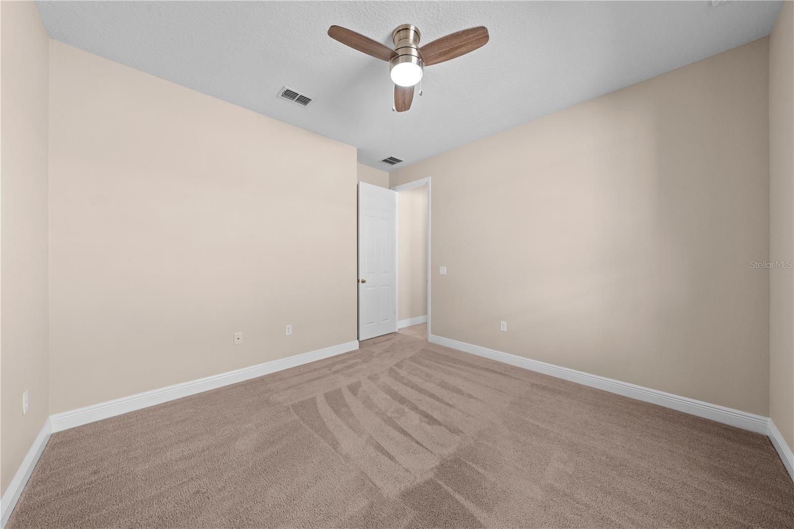 BELLALAGO PH 4P - Residential