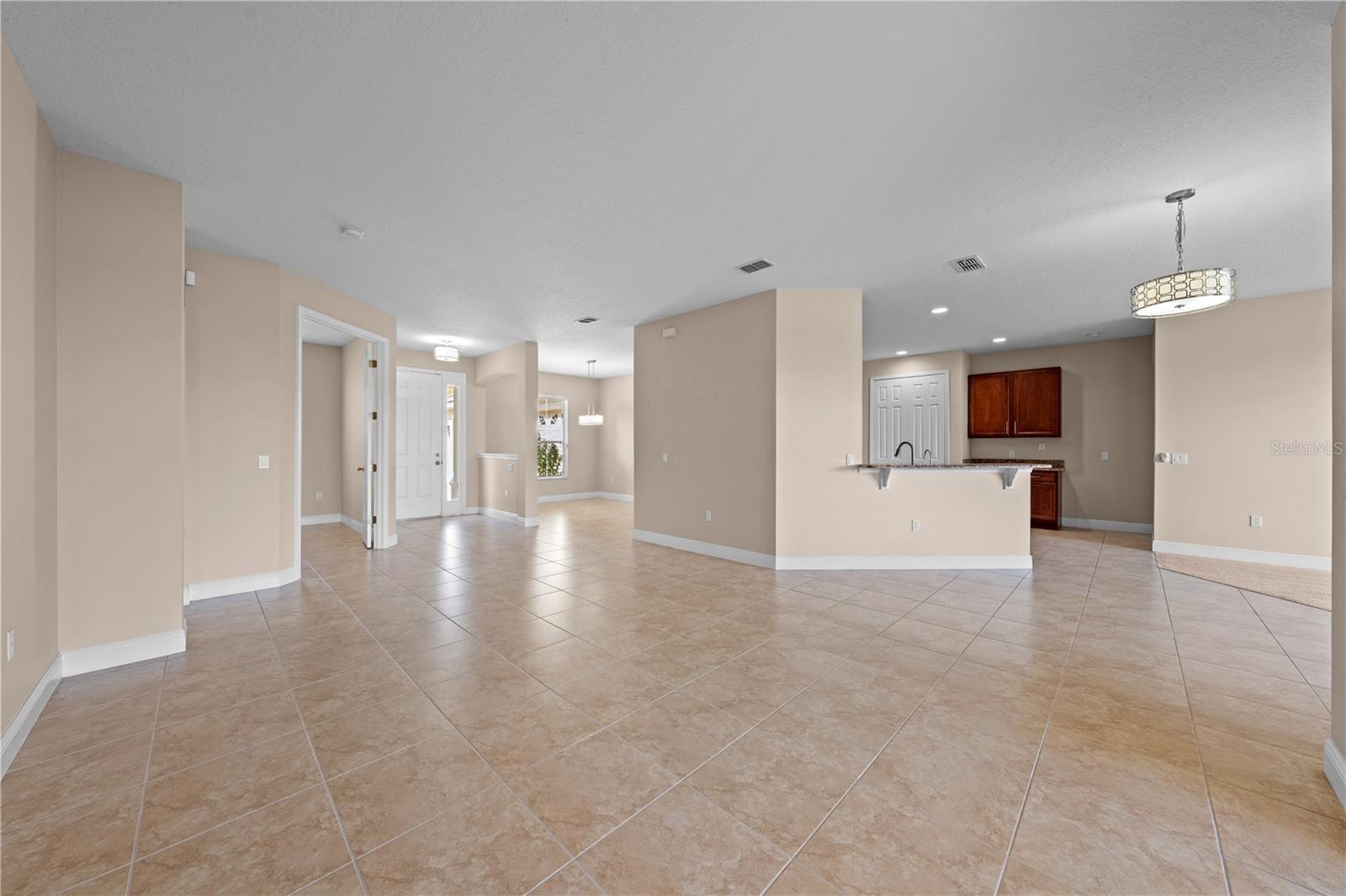 BELLALAGO PH 4P - Residential