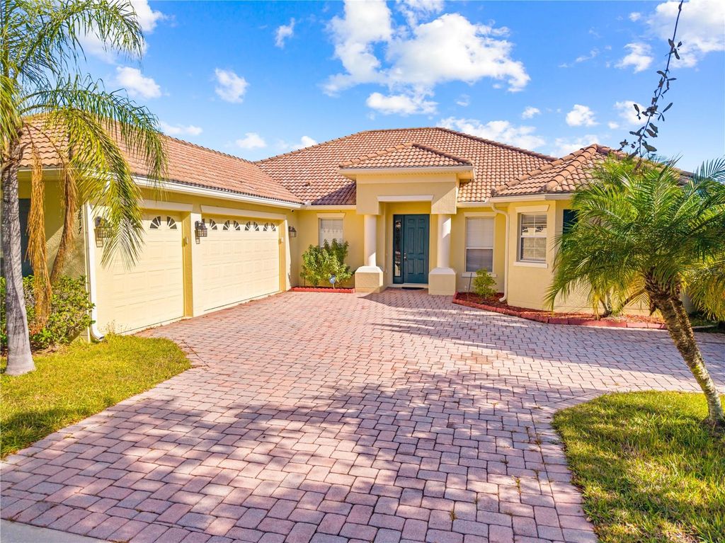 Photo of 3817 Golden Feather Way, Kissimmee, FL 34746 (MLS # S5140570)