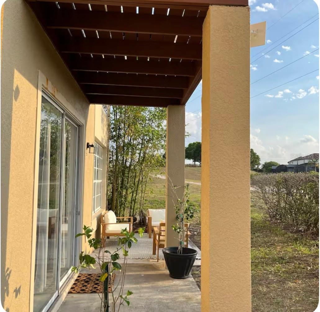 WINDWOOD BAY PH 01 - Residential Lease