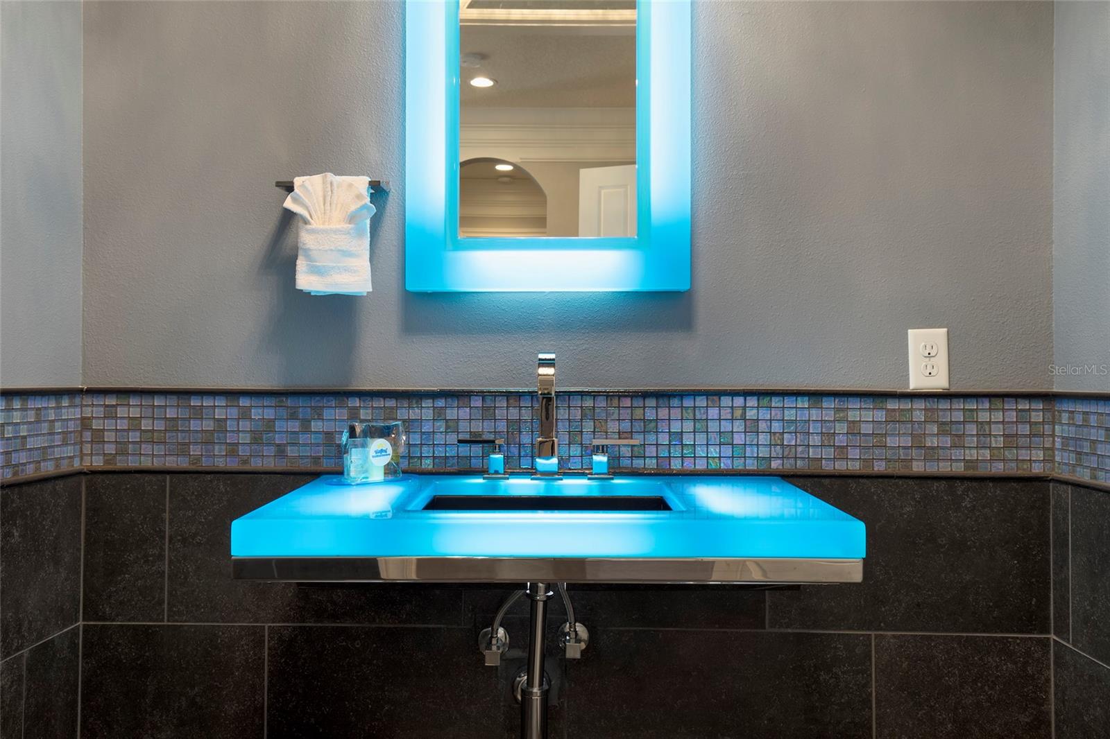 REUNION WEST VLGS NORTH - Residential