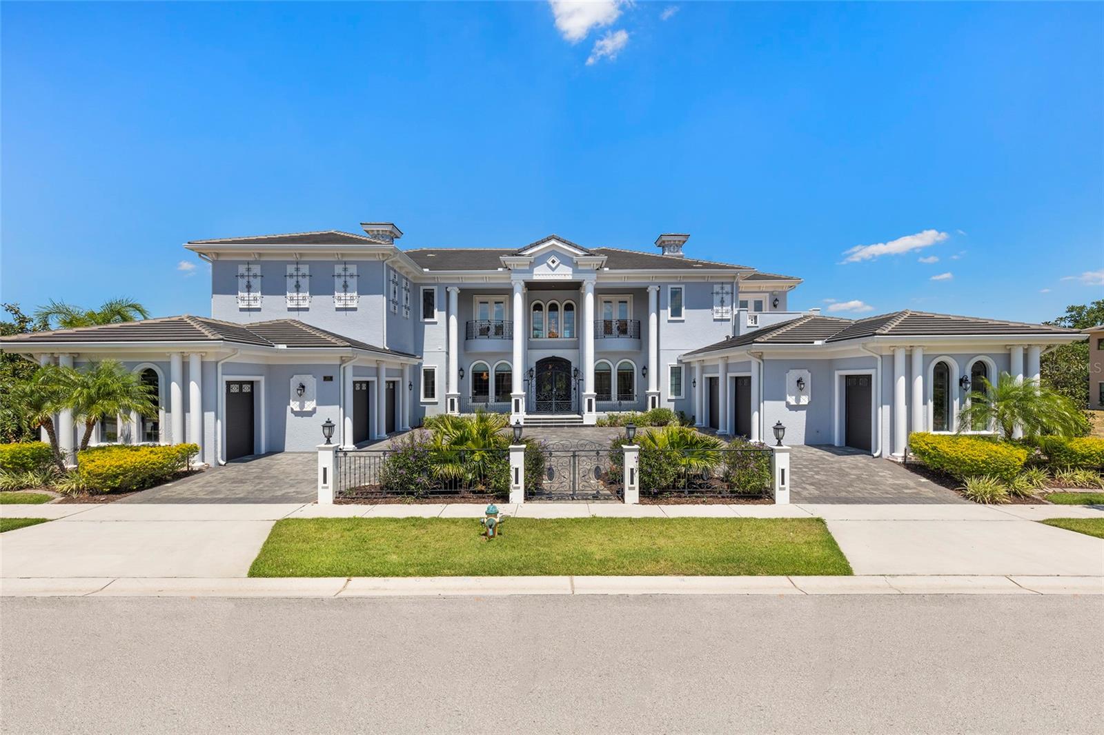 REUNION WEST VLGS NORTH - Residential