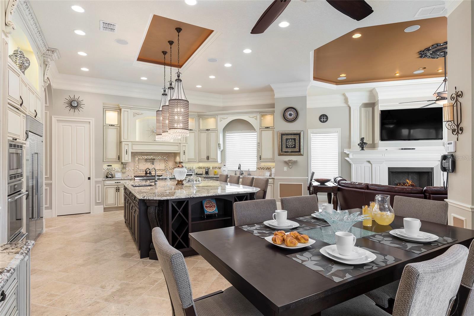 REUNION WEST VLGS NORTH - Residential