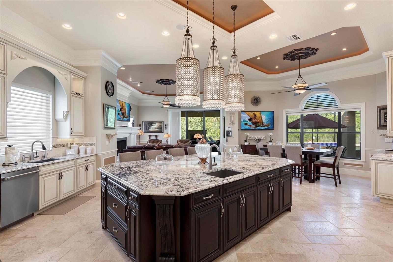 REUNION WEST VLGS NORTH - Residential