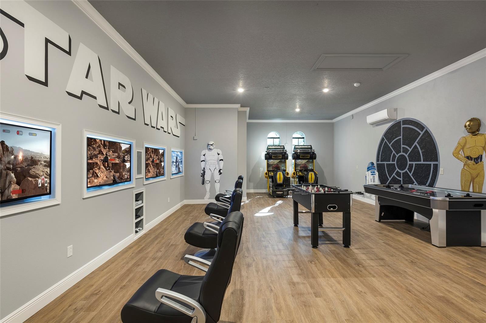 REUNION WEST VLGS NORTH - Residential