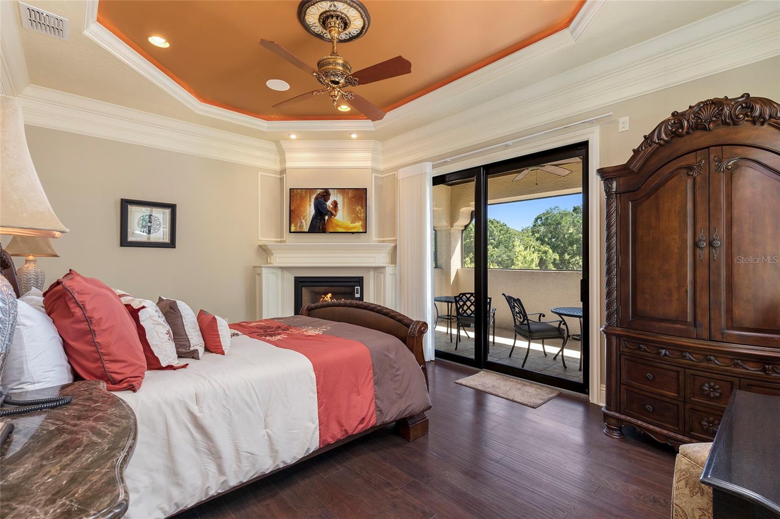 REUNION WEST VLGS NORTH - Residential