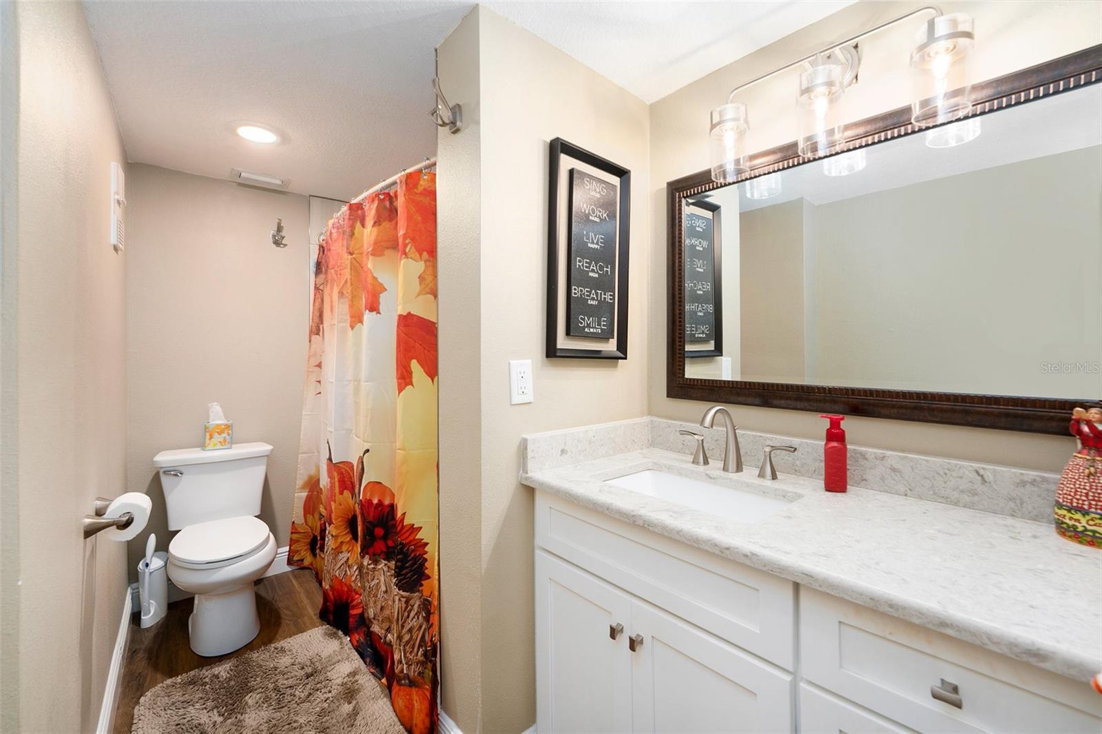 LAKE TARPON SAIL & TENNIS CLUB - Residential