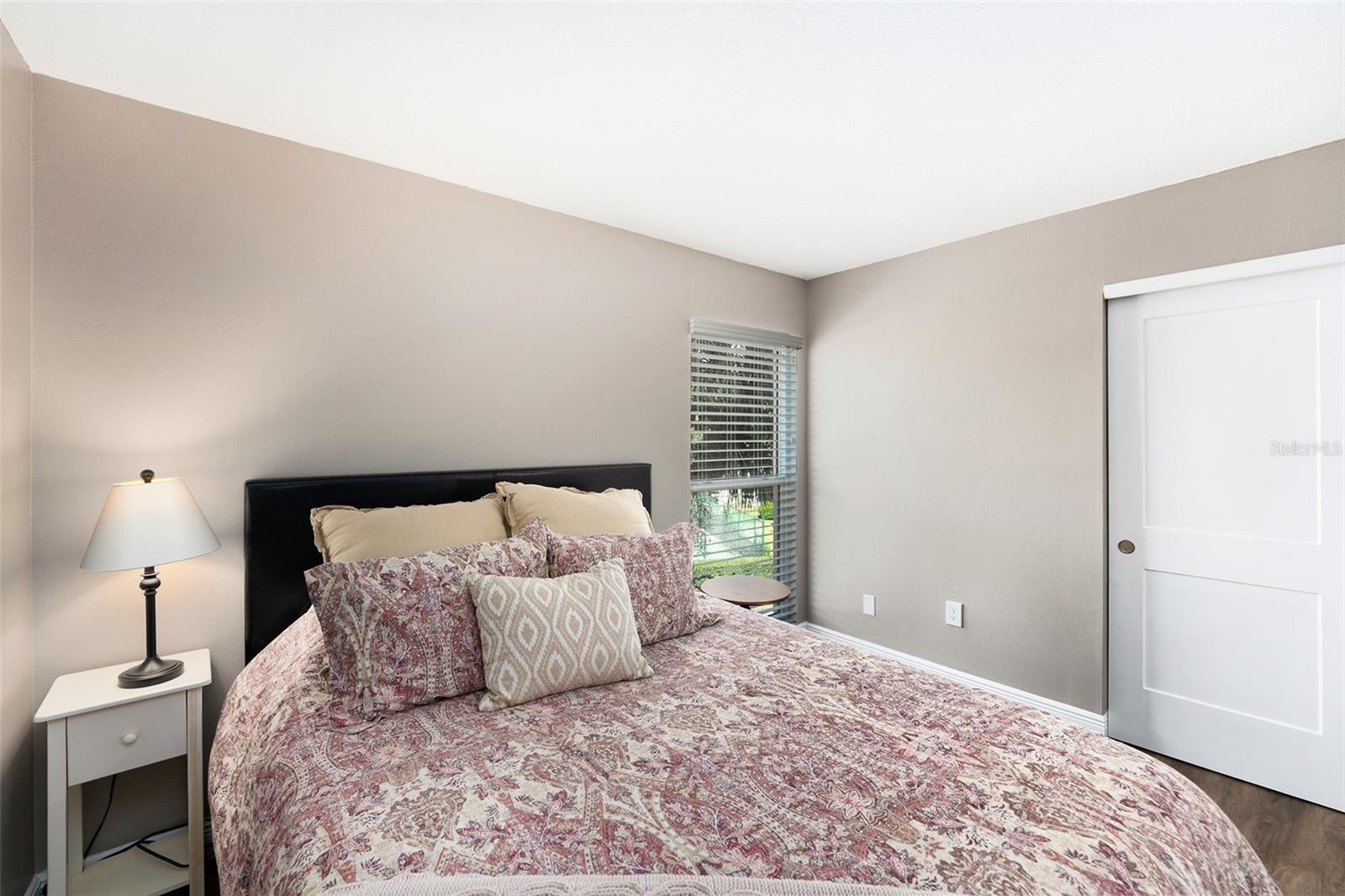 LAKE TARPON SAIL & TENNIS CLUB - Residential