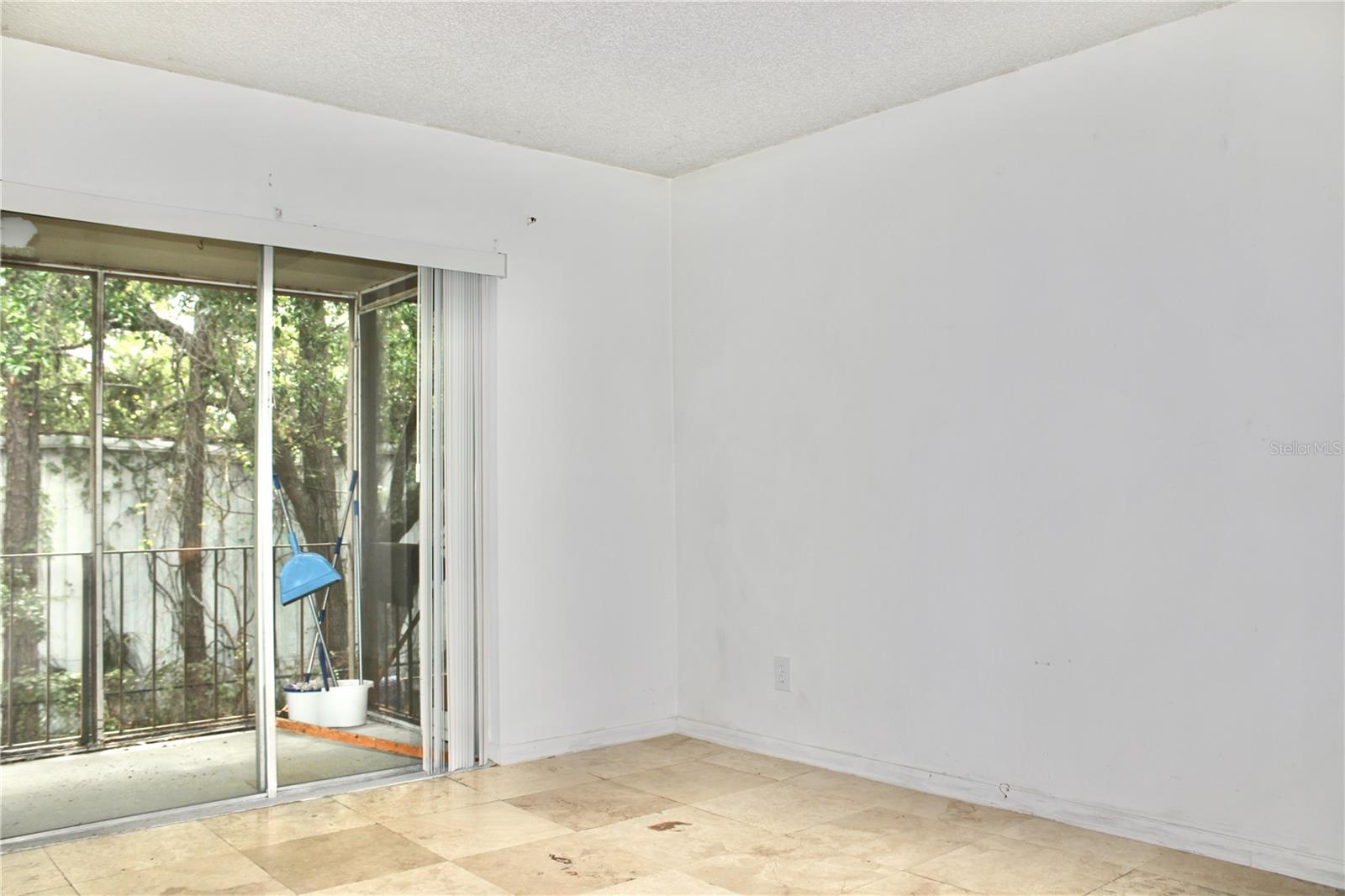 ESSEX PARK VILLAS CONDO - Residential Lease
