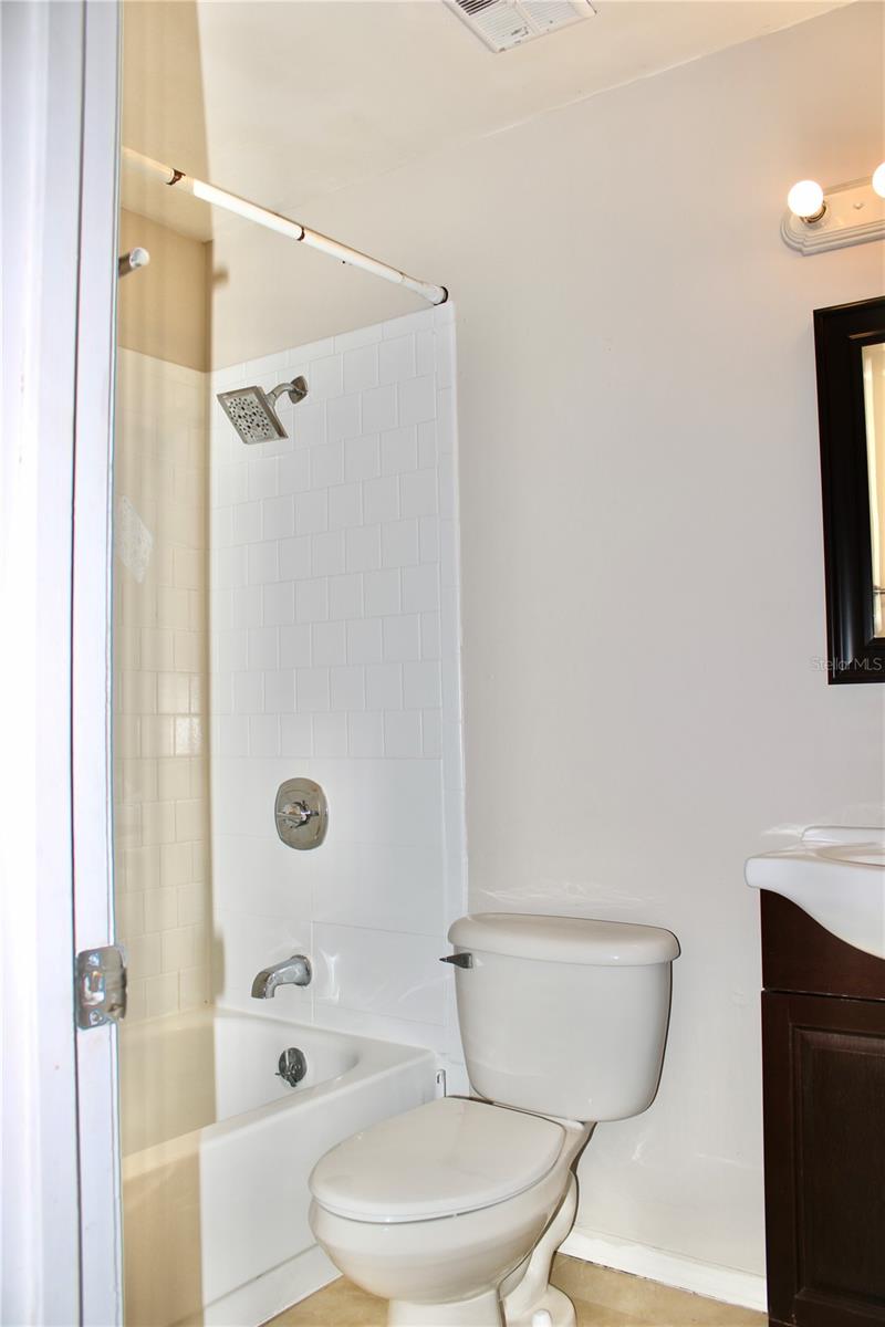 ESSEX PARK VILLAS CONDO - Residential Lease