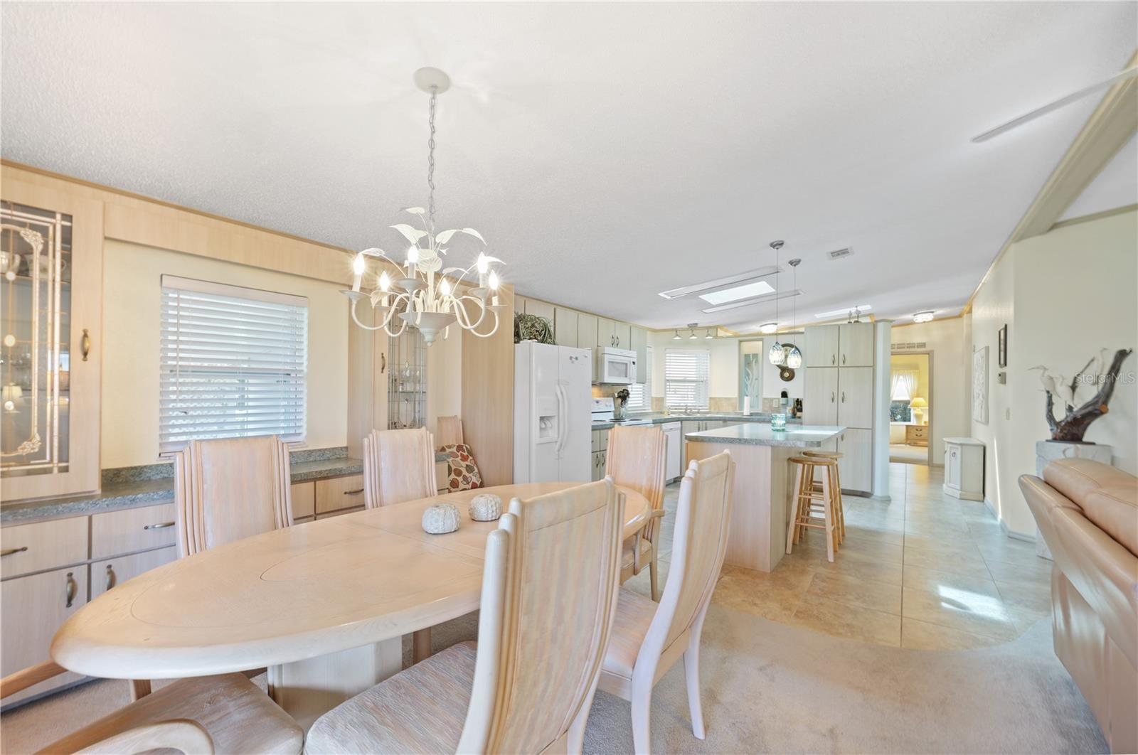 MAPLE LEAF ESTATES - Residential