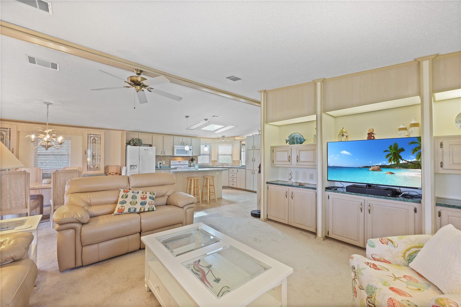 MAPLE LEAF ESTATES - Residential