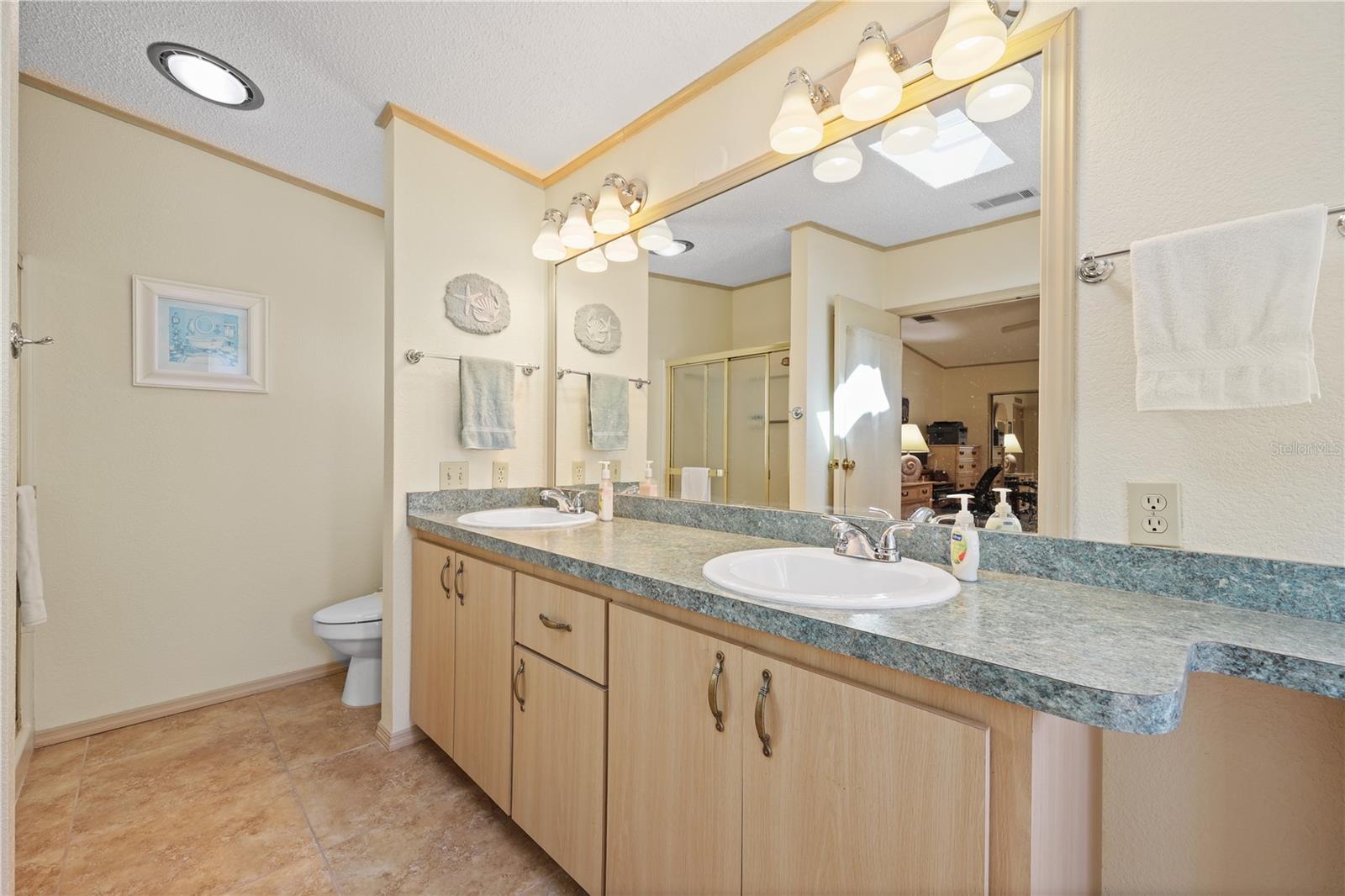 MAPLE LEAF ESTATES - Residential