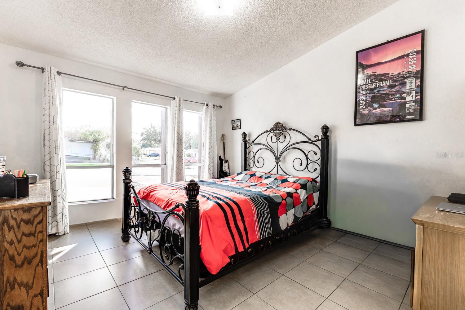 HARBOR POINT - Residential