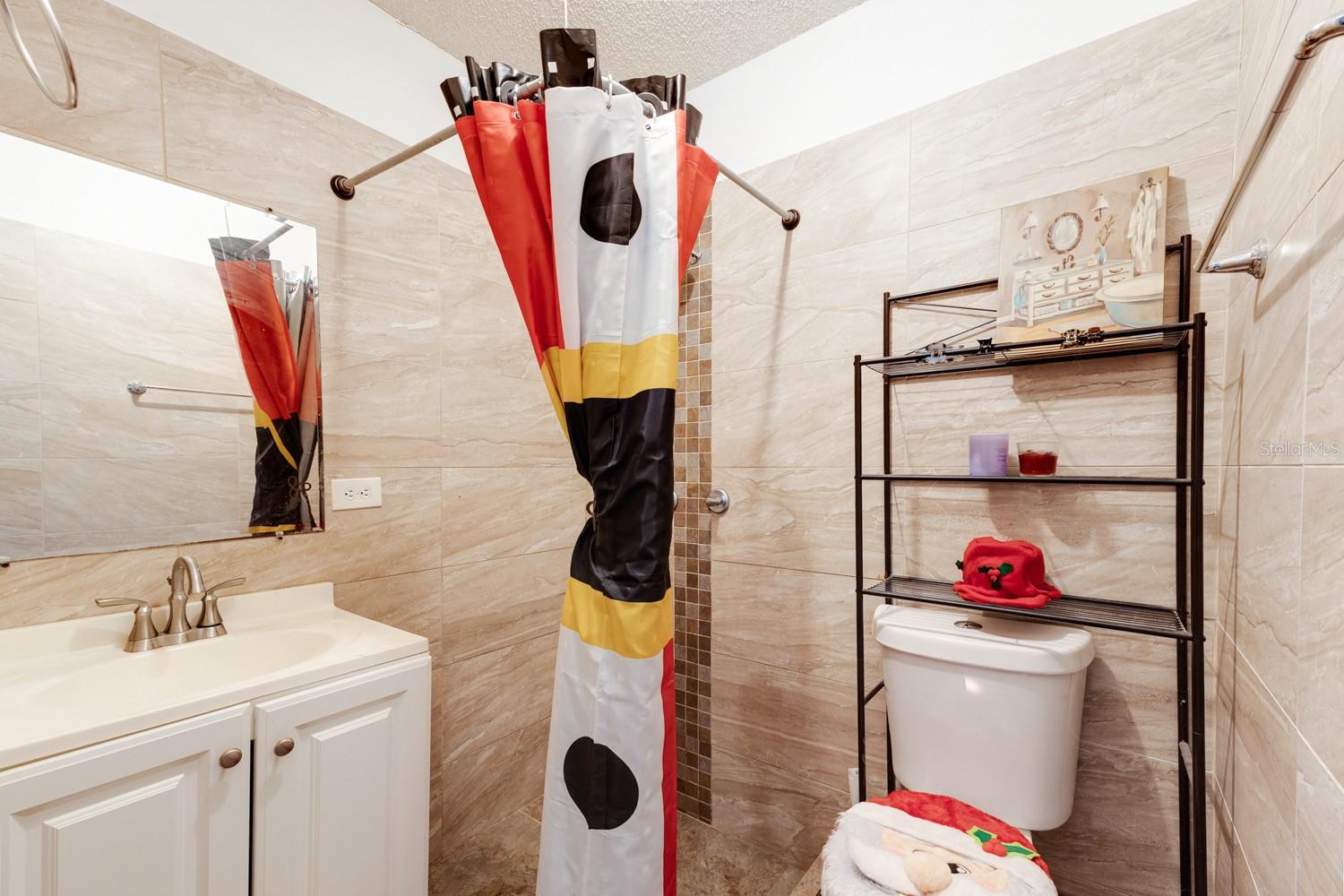 HARBOR POINT - Residential