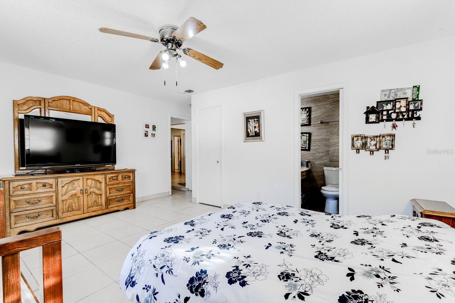 HARBOR POINT - Residential