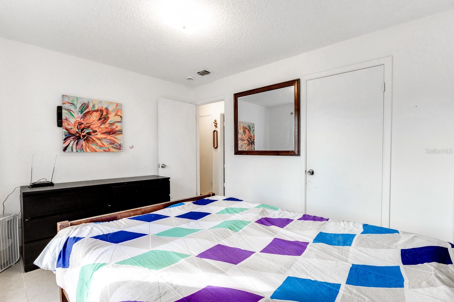 HARBOR POINT - Residential