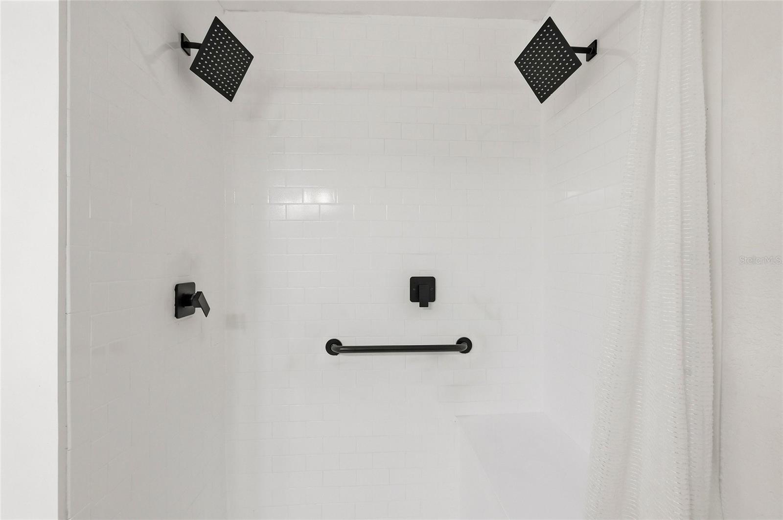 WOODMONT PARK ESTATES - Residential