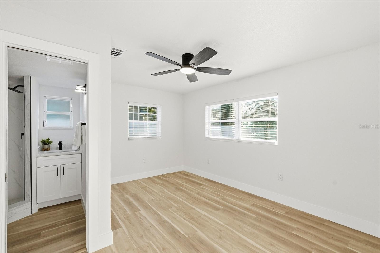 WOODMONT PARK ESTATES - Residential