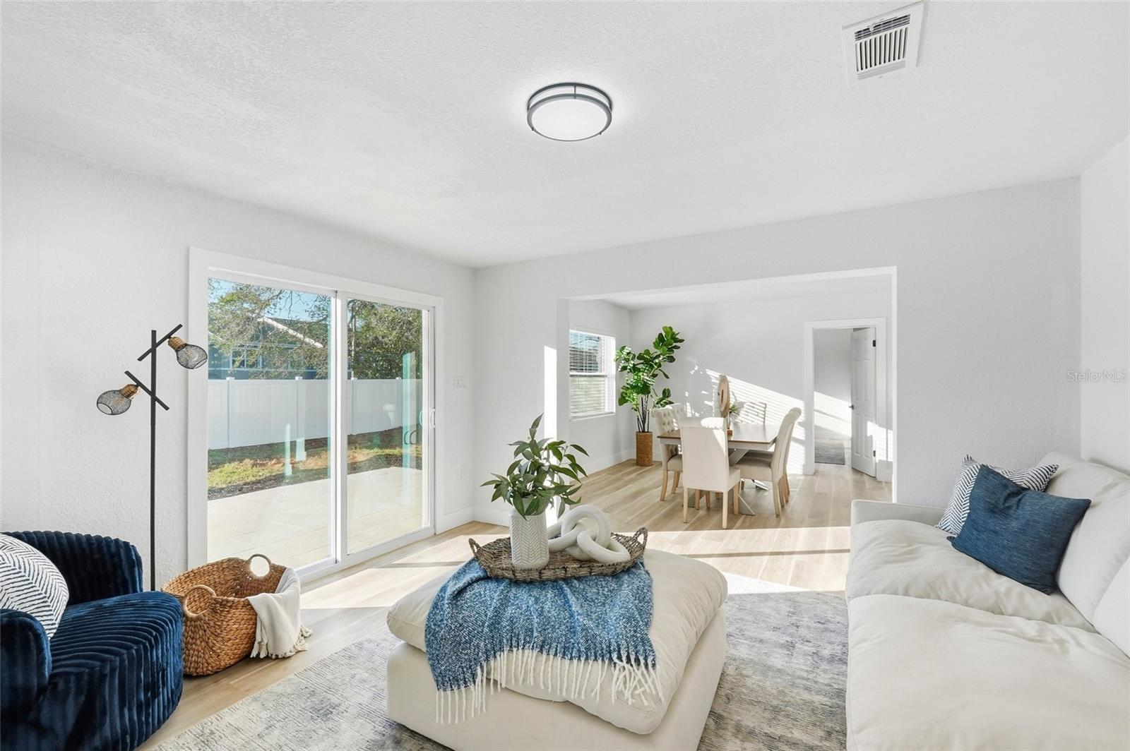 WOODMONT PARK ESTATES - Residential