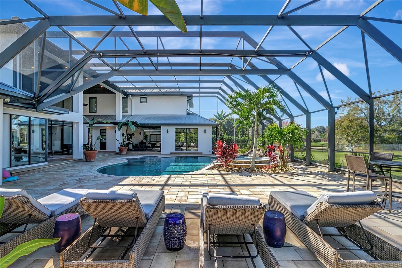 SANCTUARY ON LIVINGSTON PH 02 - Residential