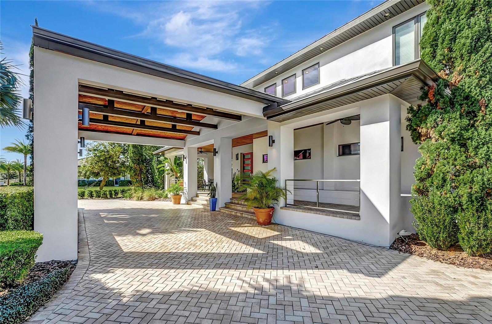 SANCTUARY ON LIVINGSTON PH 02 - Residential