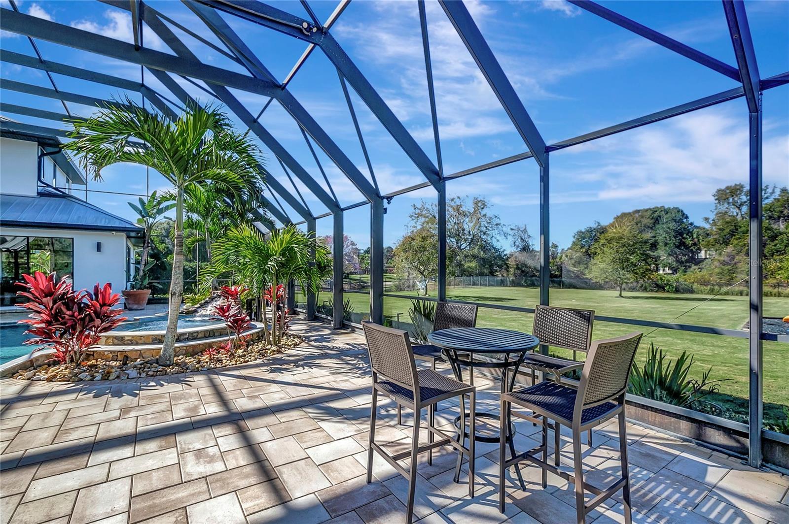 SANCTUARY ON LIVINGSTON PH 02 - Residential