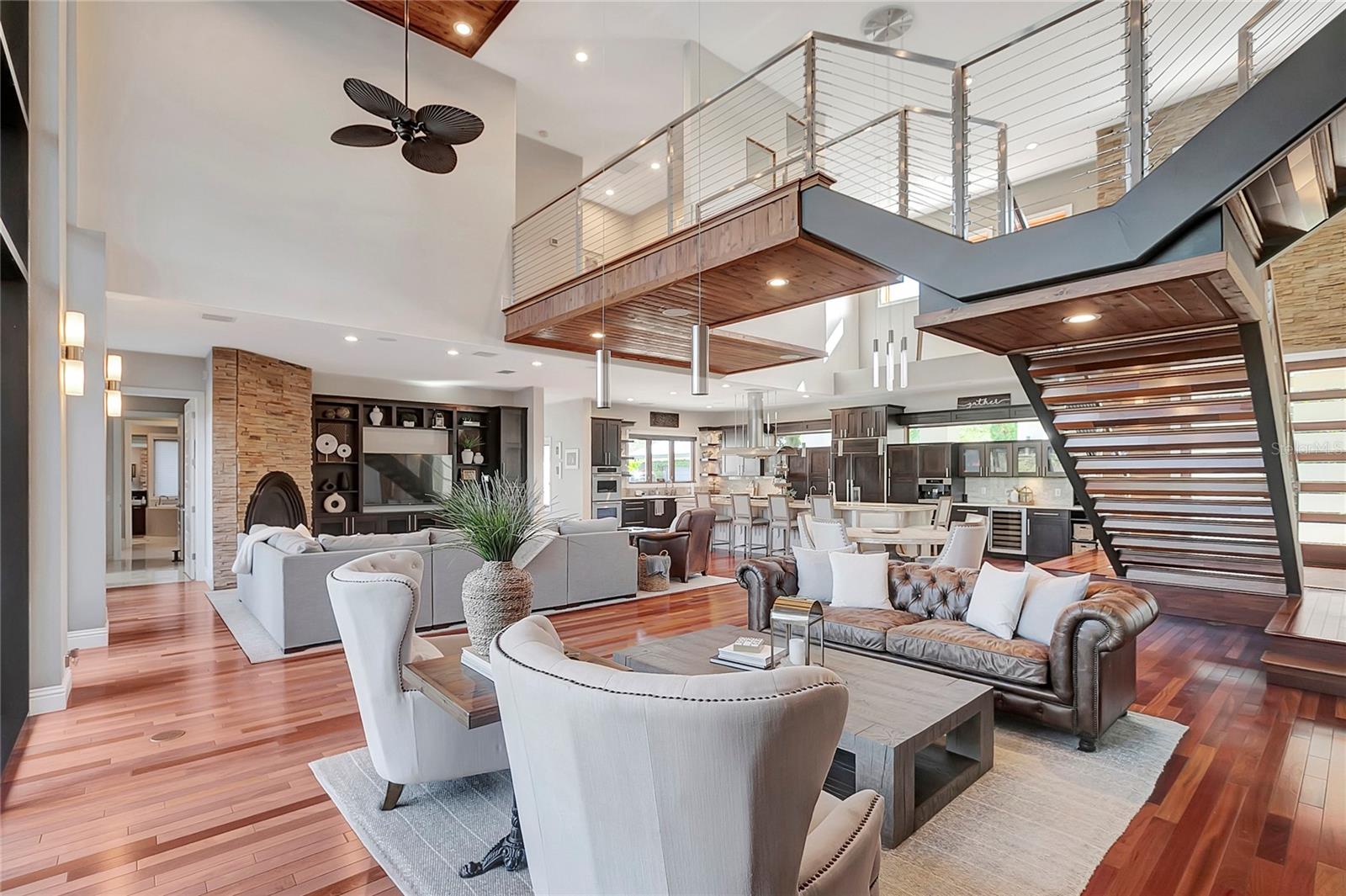 SANCTUARY ON LIVINGSTON PH 02 - Residential