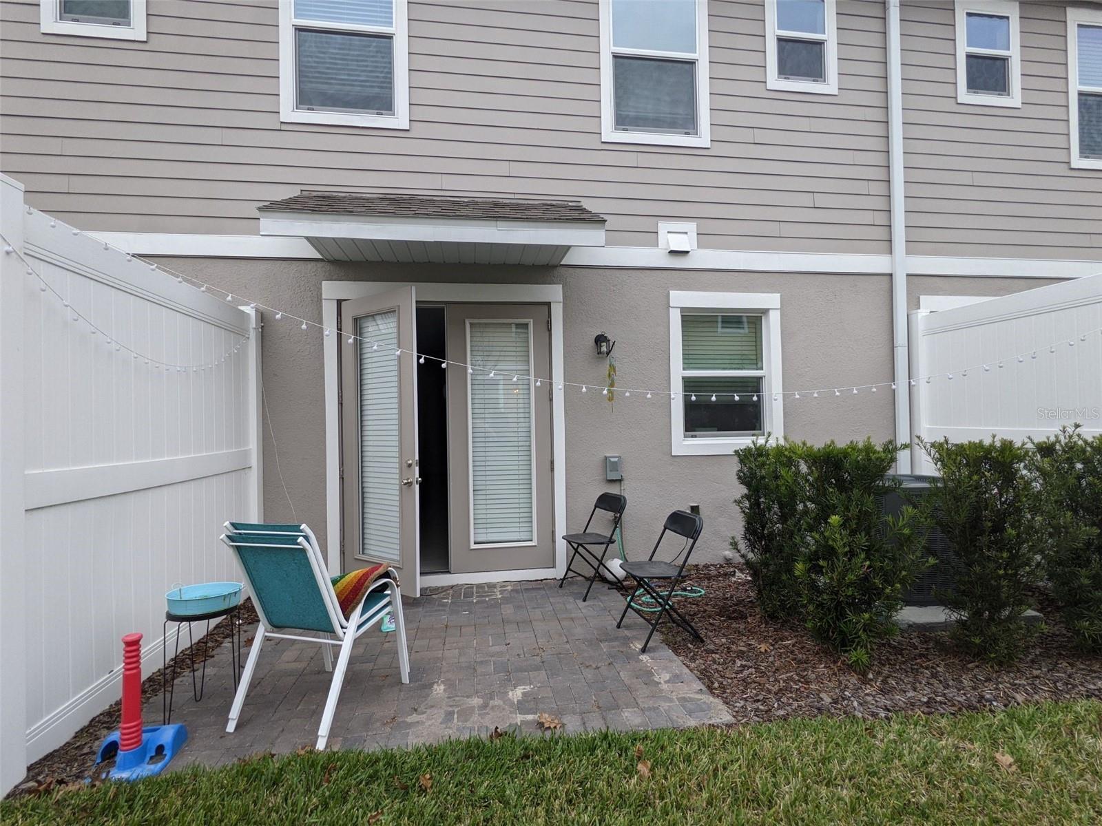 AMBERGATE - Residential Lease